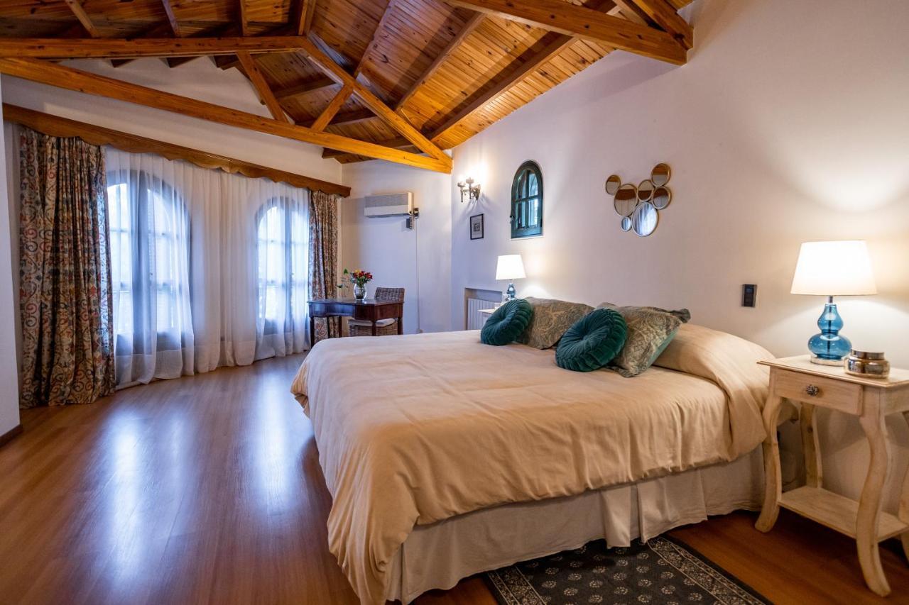 Hotel Casona La Chiquita à Chacras de Coria Extérieur photo