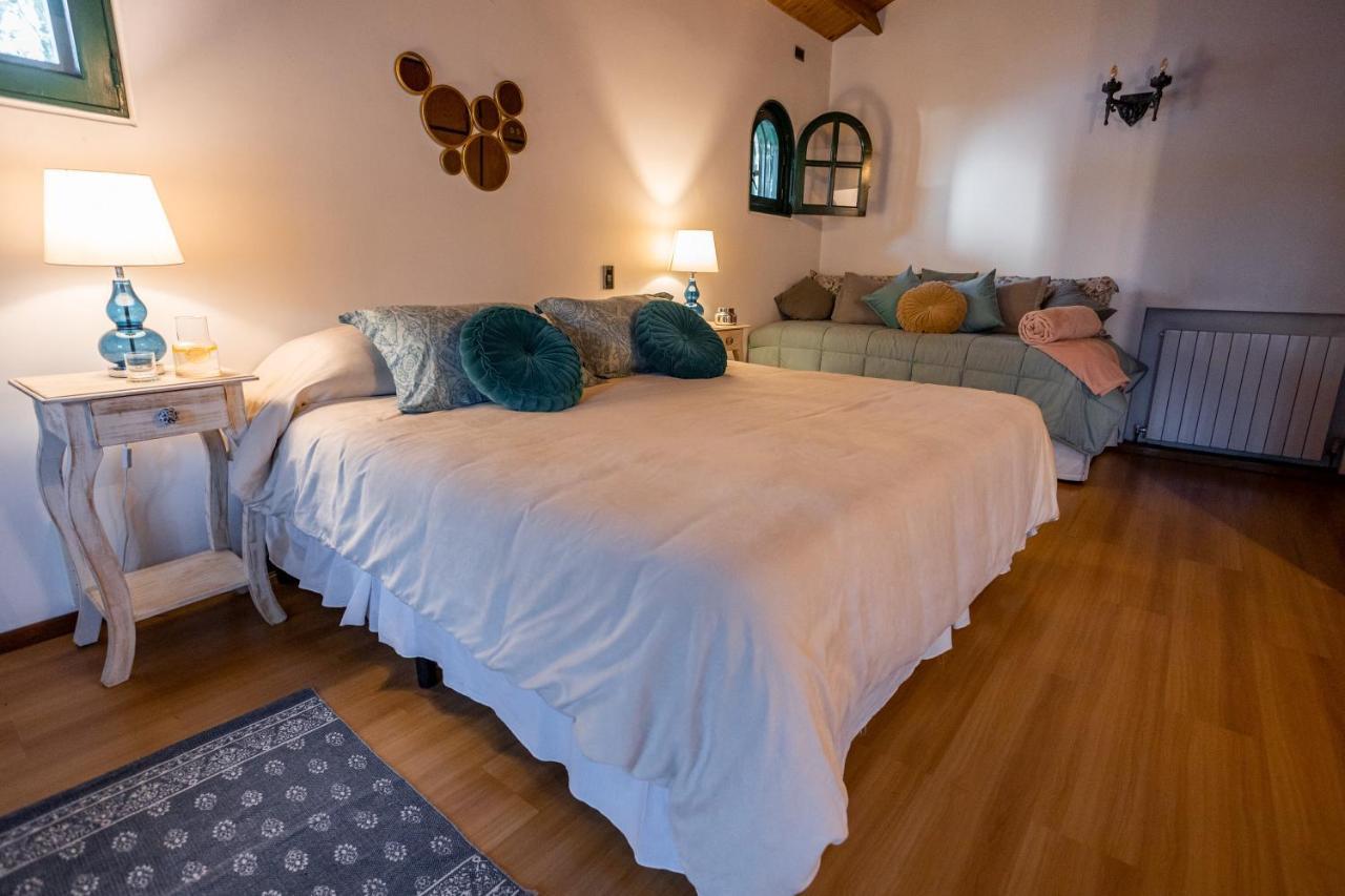 Hotel Casona La Chiquita à Chacras de Coria Extérieur photo