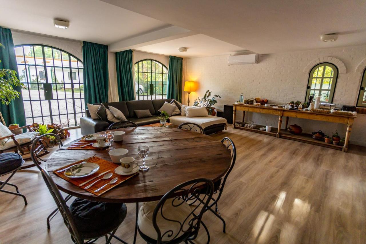 Hotel Casona La Chiquita à Chacras de Coria Extérieur photo